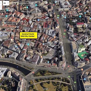 Domum Unirea, Across The Street Of Old Center Bucarest