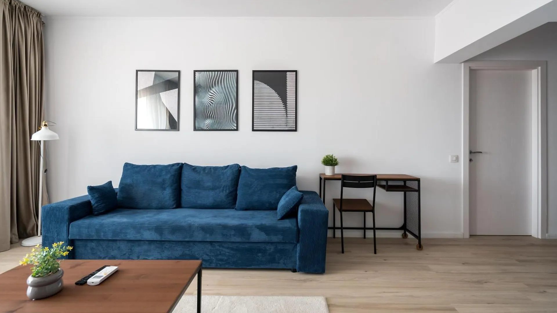 Home Chez Nous - With Parking 1108 ブカレスト