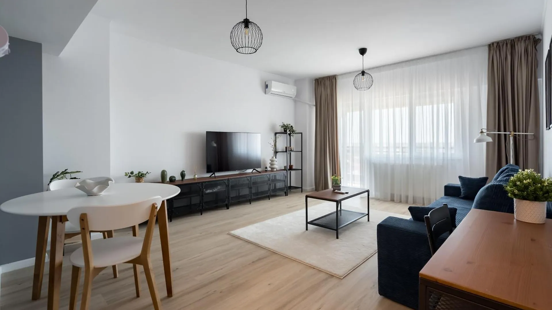 アパート Home Chez Nous - With Parking 1108 ブカレスト