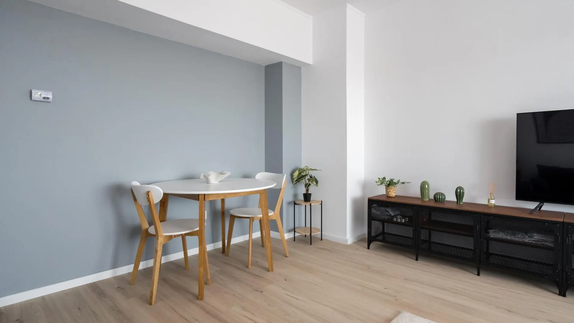 Home Chez Nous - With Parking 1108 ブカレスト ルーマニア