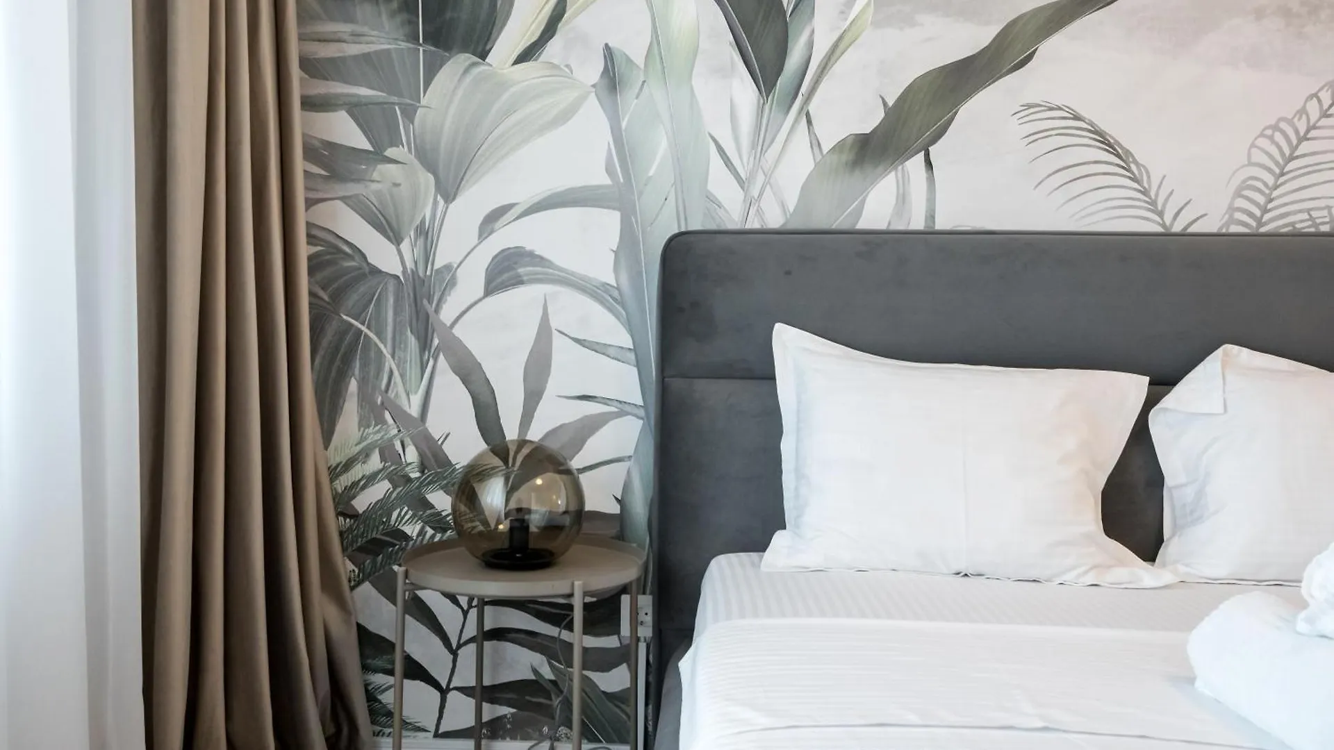 Home Chez Nous - With Parking 1108 Bucharest